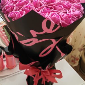 33  ВЕЧНИ РОЗИ ЦИКЛАМА